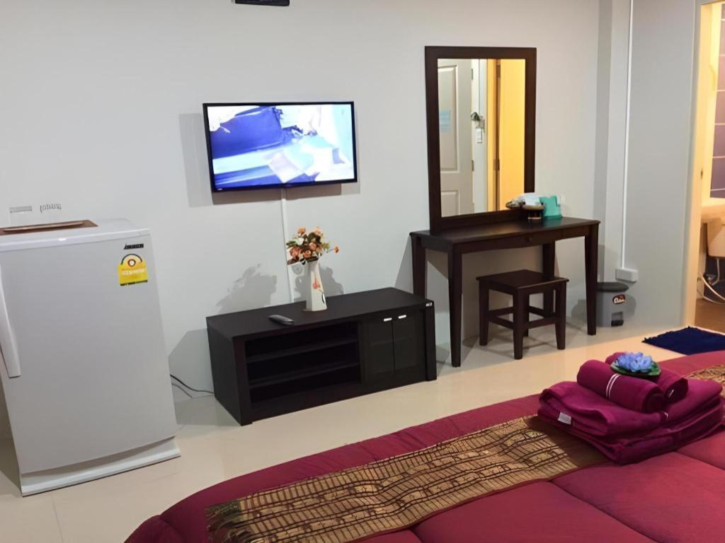 Tontalay Hotel Bangszen Kültér fotó
